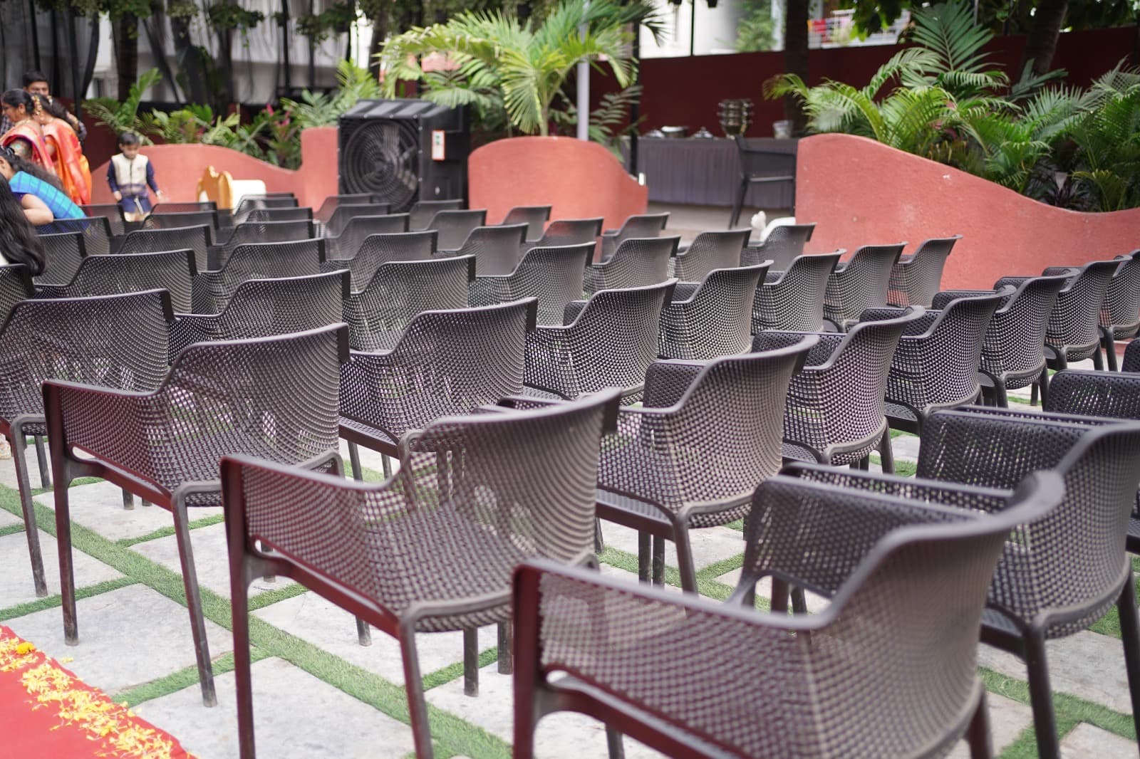 The Guide To Buying Plastic Garden Furniture 